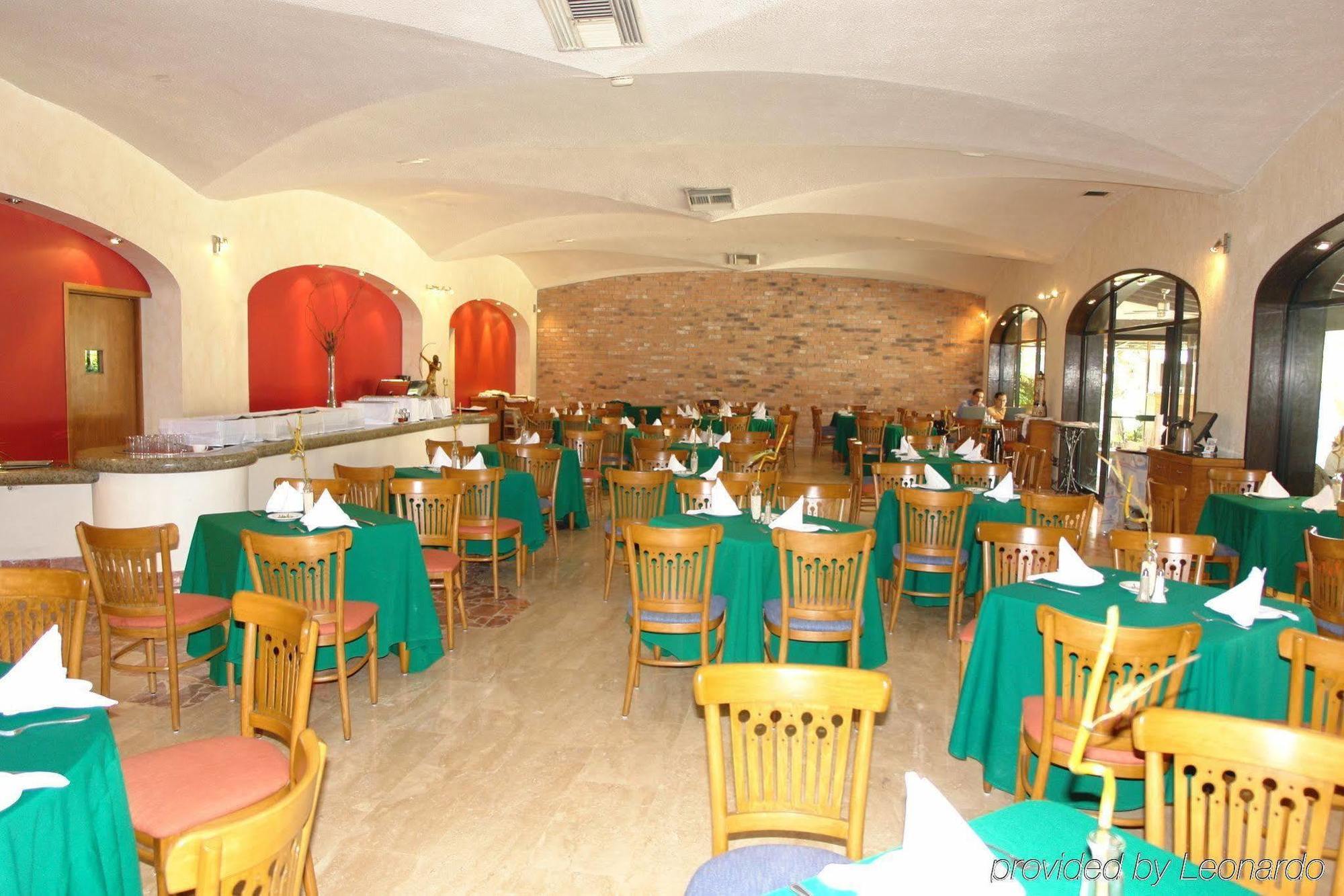 Real De Minas Poliforum León Restaurant bilde